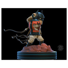 Load image into Gallery viewer, Batman: Last Knight on Earth Q-Fig Elite Batman Figure
