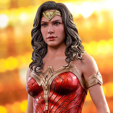 Load image into Gallery viewer, Wonder Woman 1/6 Scale Figure from Wonder Woman 1984