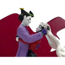 Load image into Gallery viewer, Batman Adventures Joker &amp; Harley Quinn &quot;Wedding Cake Topper&quot; Style Statue
