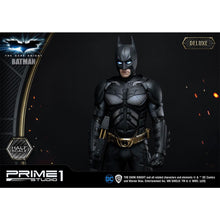 Load image into Gallery viewer, Batman (Deluxe) High Definition Museum Masterline 1/6 Scale Statue from The Dark Knight
