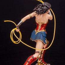 Load image into Gallery viewer, Wonder Woman ARTFX 1/6 Scale Statue from Wonder Woman 1984
